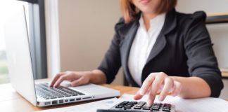 Zakładanie firmy za granicą: co z księgowością?