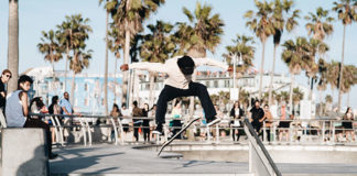 Czy zawsze warto wykupić dziecku polisę?