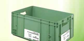 Plastikowe pojemniki z przegródkami